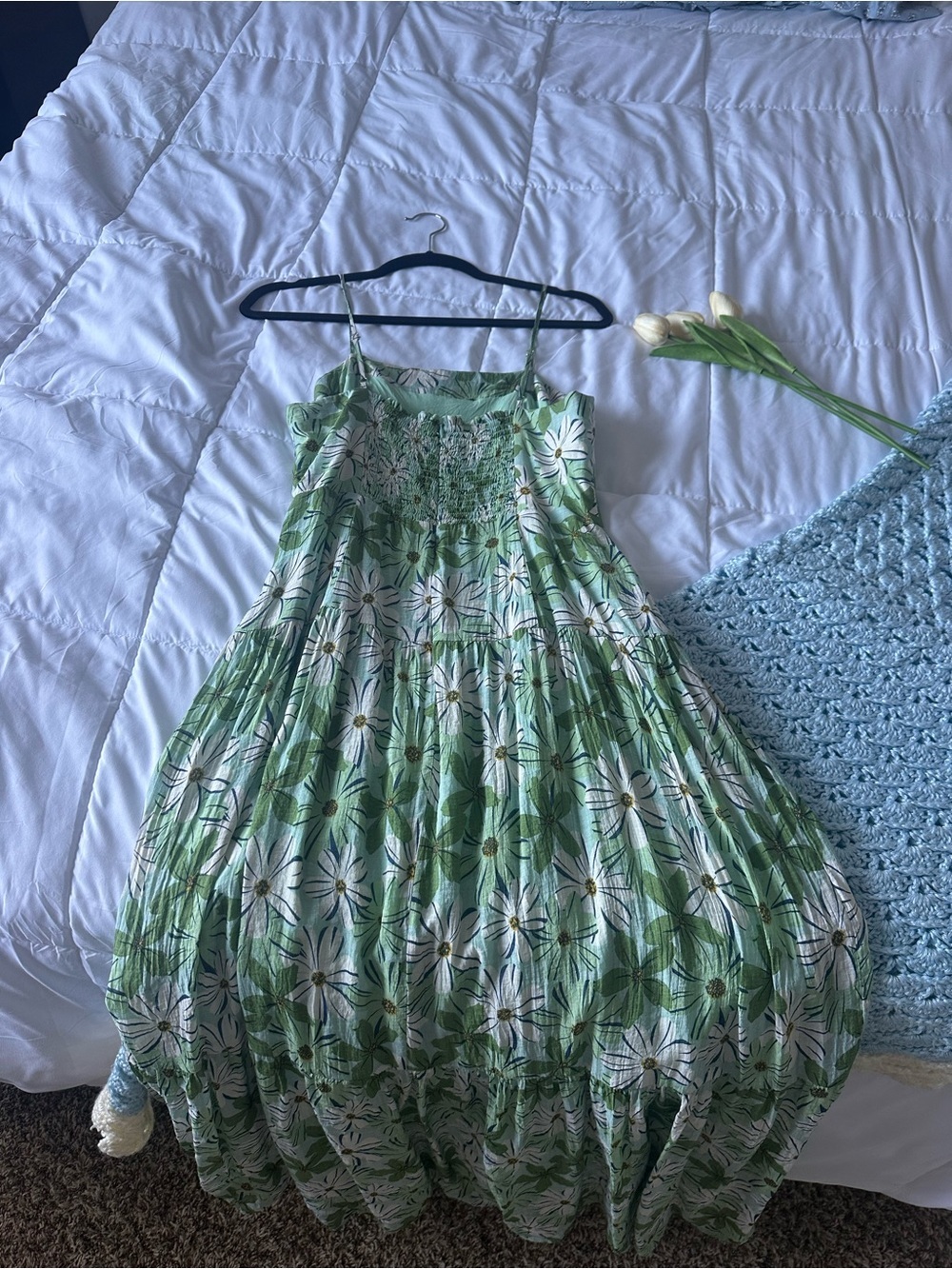 Revolve Margaux Maxi Dress in Green & White Floral, Size Medium - Picture 5 of 7